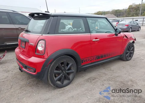 2013 Mini Hardtop Cooper S from USA, damaged, VIN WMWSV3C55DT477589